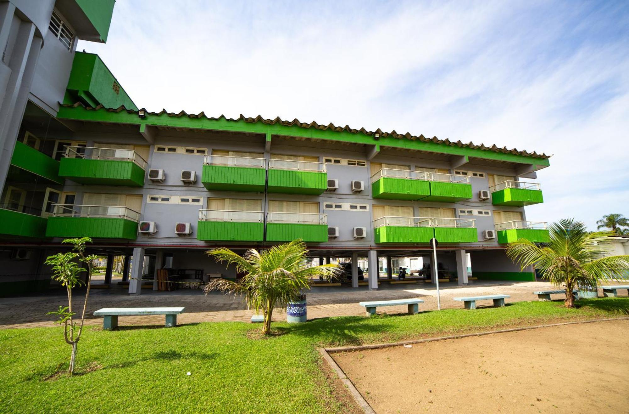 Rota Do Sol Apart Hotel Guaratuba Exterior photo